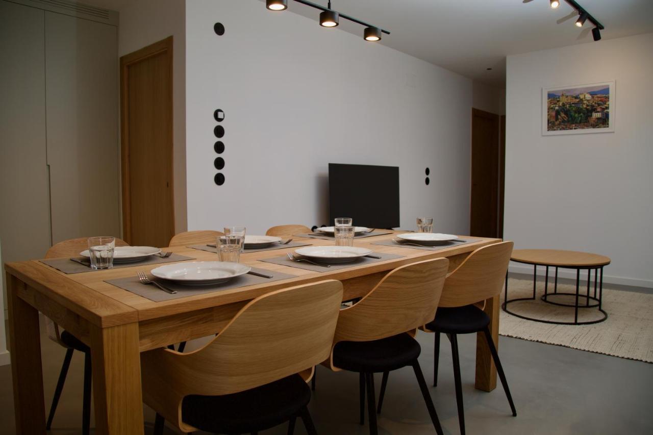Suite 101 - 2 Bedroom Suite At Amando Perez Suites Ribadeo Exterior photo